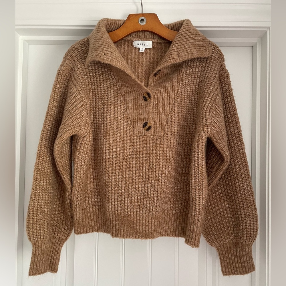 Button collared sweater in camel color